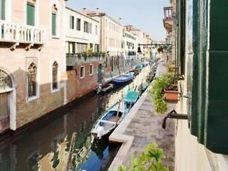 Casa Rezzonico Bed & Breakfast Venedik